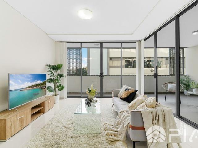 Spacious One Bedroom Plus Study Vacant Position