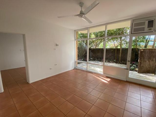 SPACIOUS ONE BR UNIT WITH LARGE PRIVATE GARDEN AND CARPORT