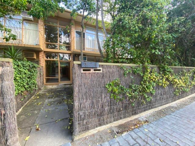 SPACIOUS ONE BR UNIT WITH LARGE PRIVATE GARDEN AND CARPORT