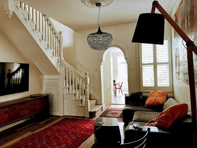 Spacious Paddington Terrace | Prime City Fringe Location | Walk CBD, Darlinghurst, Surry Hills