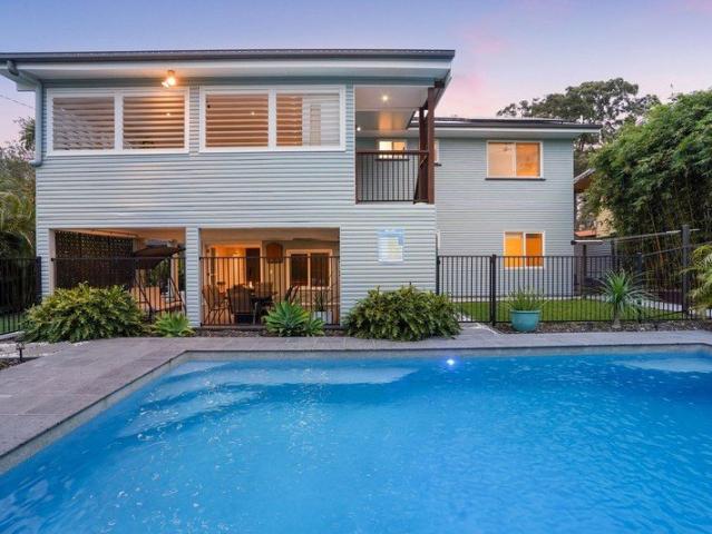 Spacious Parkside Living with Dual Living Potential