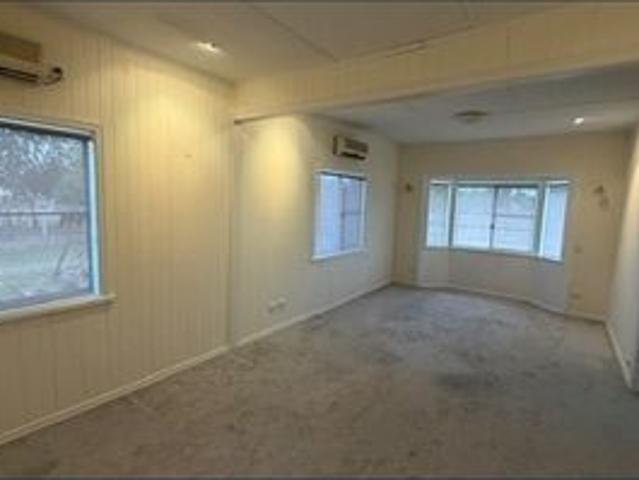 Spacious & Peaceful 3 Bedroom Rural Retreat With Bonus Rooms