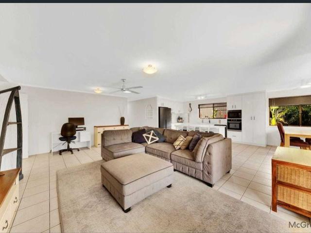 Spacious, Peaceful Home with Pool!