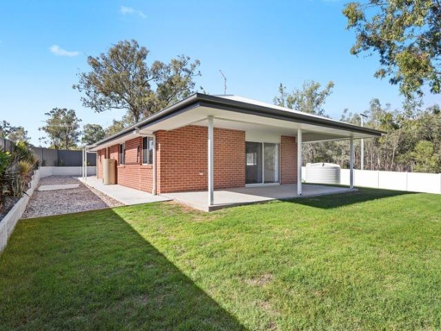 Spacious & Peaceful Living at 1/1c Wagtail Drive, Regency Downs
