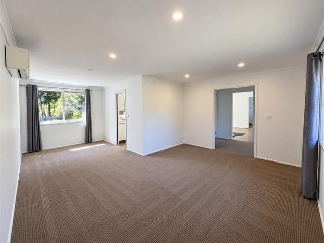 Spacious & Peaceful Living in Sought After South Leura!