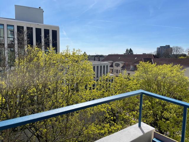 Spacious & perfect apartment in Braunschweig, Braunschweig Amsterdam Apartments for Rent