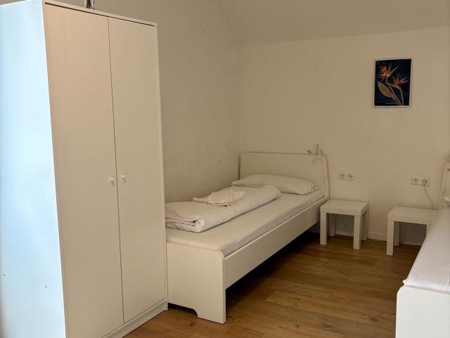 Spacious, perfect suite located in Karlsruhe, Karlsruhe Amsterdam Apartments for Rent