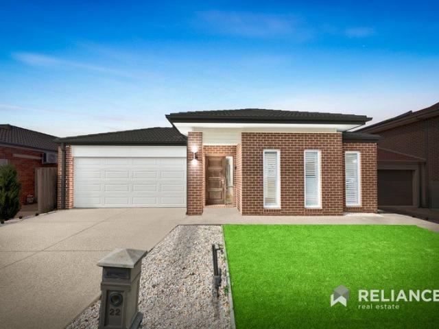 Spacious Porter Davis Family Home in Featherbrook Estate