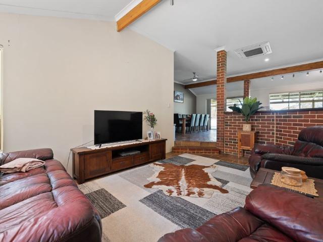 Spacious Property in Baldivis