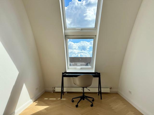 Spacious, pretty apartment in Grunewald, Berlin Amsterdam Apartments for Rent