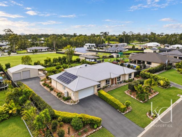 Spacious, Private and Elegant Acreage Home