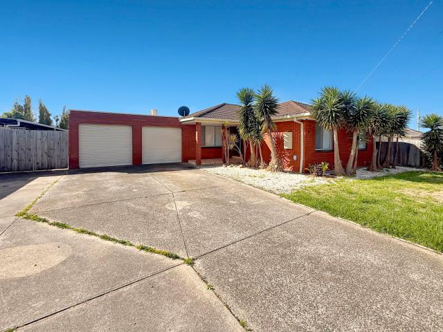 Spacious, Private And Perfectly Located