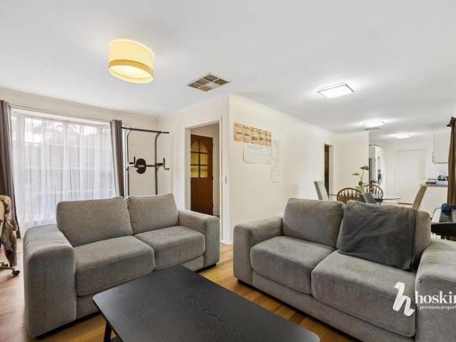 Spacious & Private in Prime Location