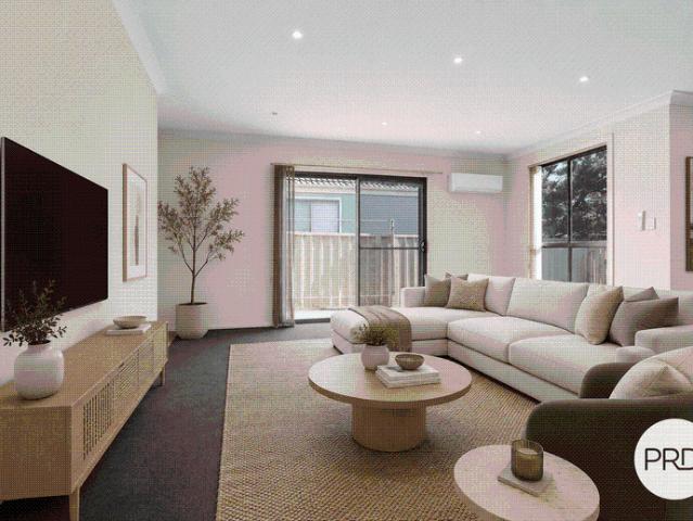 Spacious & Private Villa with Oversized Double Garage