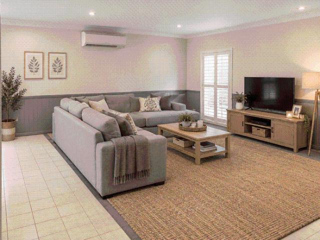 Spacious Queenslander Charm in the Heart of Pittsworth