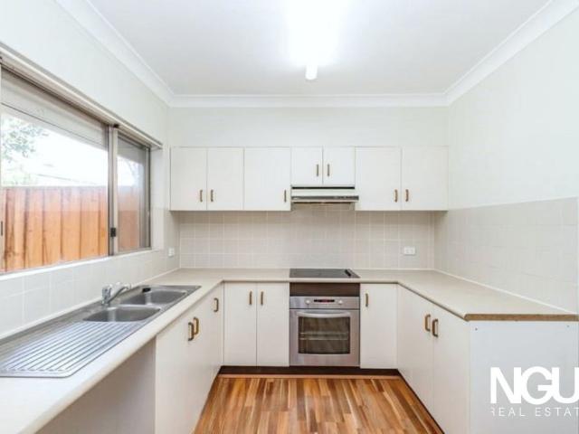 Spacious & Quiet Family Townhouse