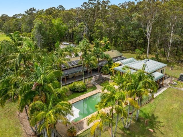 Spacious Ranch Style Home with Granny Flat on 5 Acres