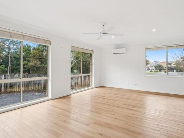 Spacious renovated 3 bedroom Villa in quiet location