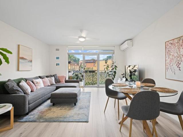 Spacious Renovated Apartment