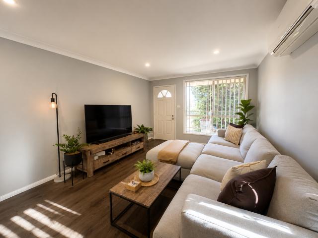 Spacious Renovated Family Home in a Prime Glenmore Park Location
