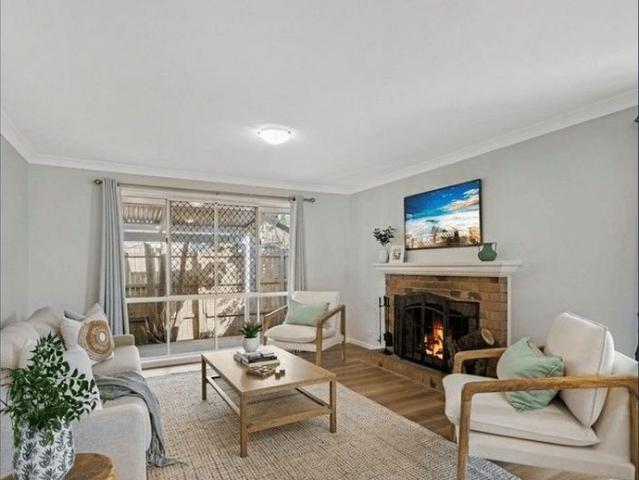Spacious Renovated Family Home in the Heart of Robina