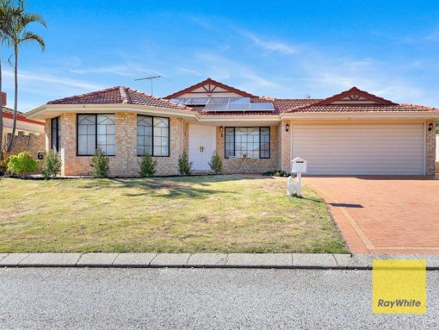Spacious Renovated Home With Separate 2 Bedroom Granny Flat