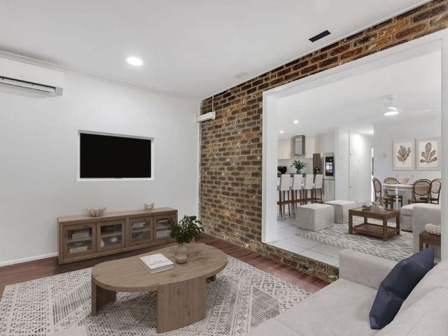 Spacious & Renovated Lowset Living with Shed Access