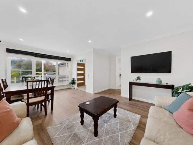Spacious, Renovated Shared Living Accommodation – Utilities & Internet Included