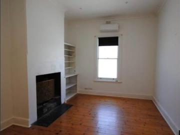 Spacious renovated single fronted 1900 cottage