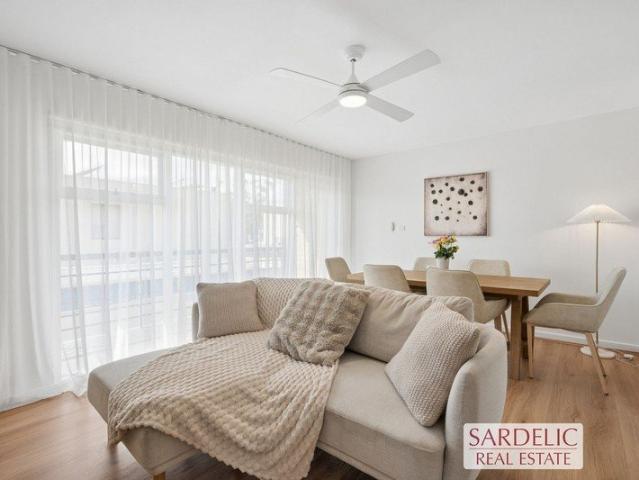 Spacious, Renovated & Perfectly Positioned in Attadale