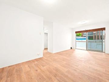 Spacious & Renovated Unit in Prime Auchenflower Location