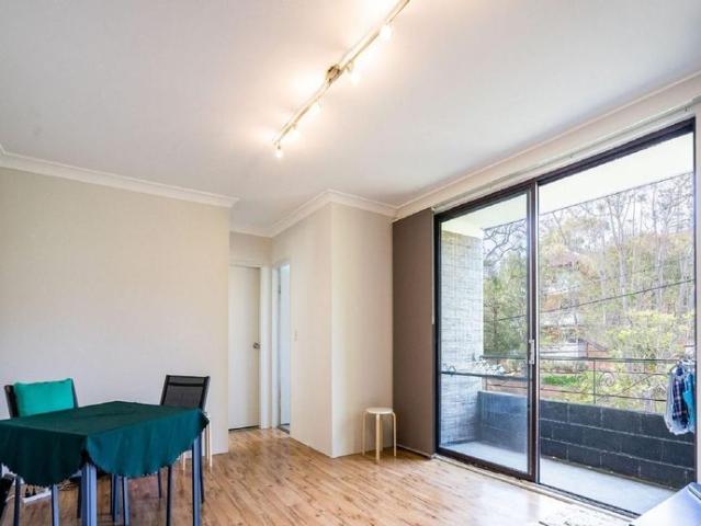 Spacious Renovated Unit in Prime Location!