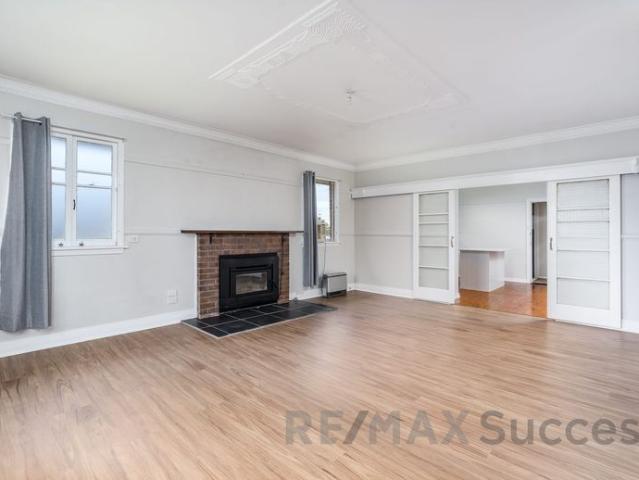 Spacious Rockville Home with Sunroom, Deck & Shed