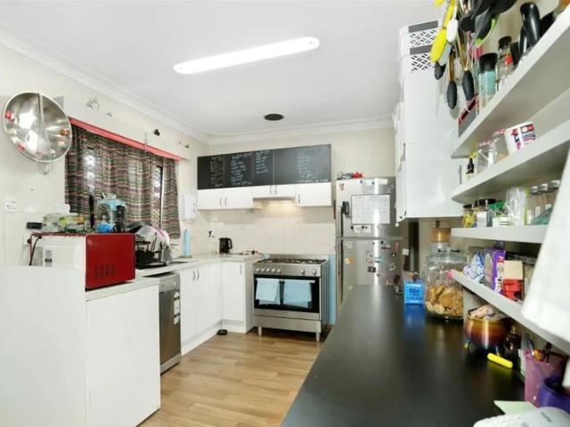 Spacious Rural Acreage Living with Shed and Easy Access to Key Hubs