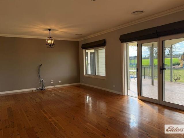 Spacious Rural Lifestyle Property with Pool & Modern Comforts