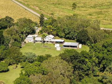 Spacious Rural Retreat in a Private Setting