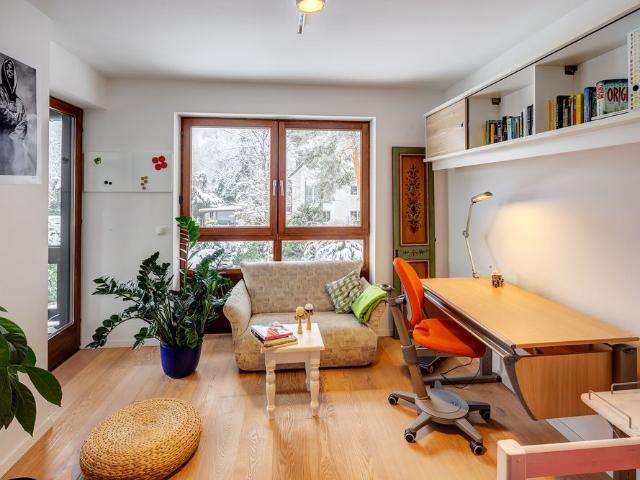 Spacious semi detached house in prime location Solln