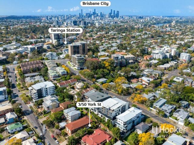 SPACIOUS, SECURE & LOW MAINTENANCE LIVING IN THE HEART OF INDOOROOPILLY