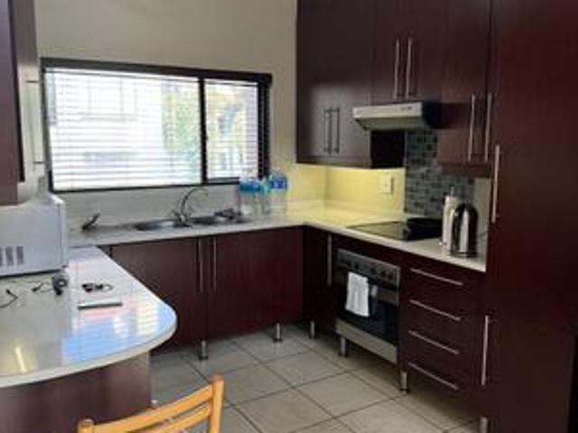 spacious secure modern 3 bed loft!