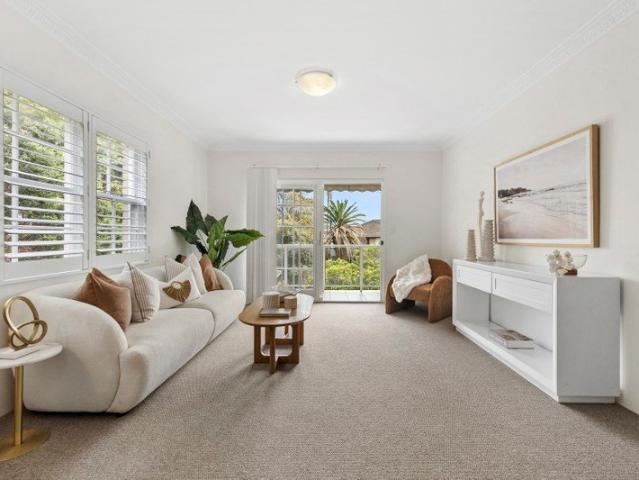 Spacious & Secure Manly Apartment Living in a Coveted Eastern Hill Setting