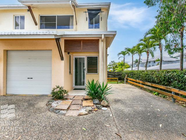 Spacious, Secure Townhouse Living in the Heart of Trinity Beach