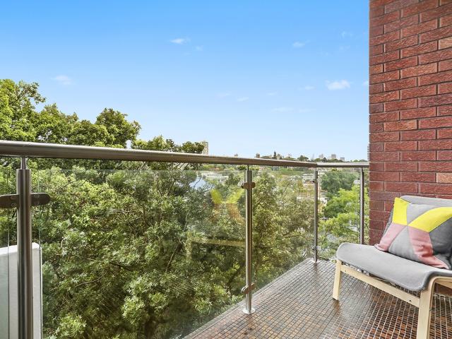 Spacious Security Apartment In Sought After Location