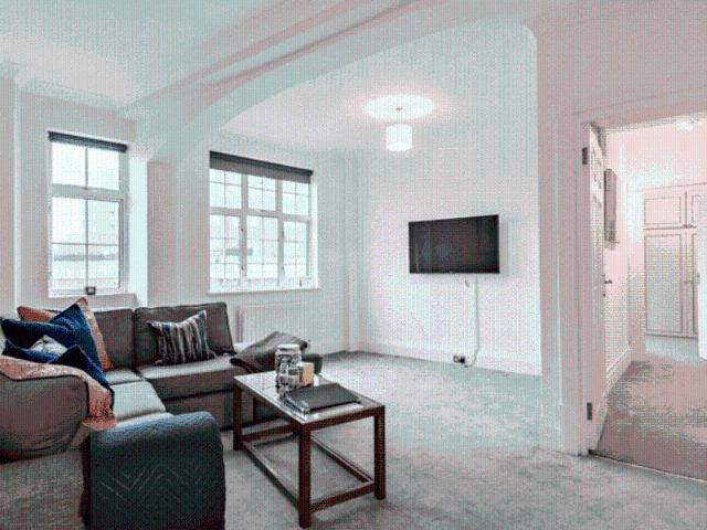 Spacious Second Floor Two Bedroom Apartment with Concierge & Lift