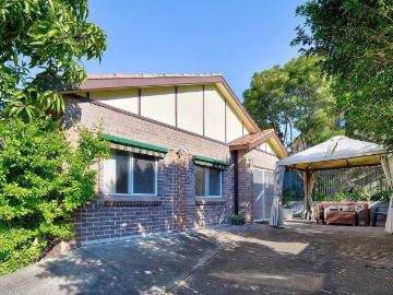 Spacious Separate Granny Flat