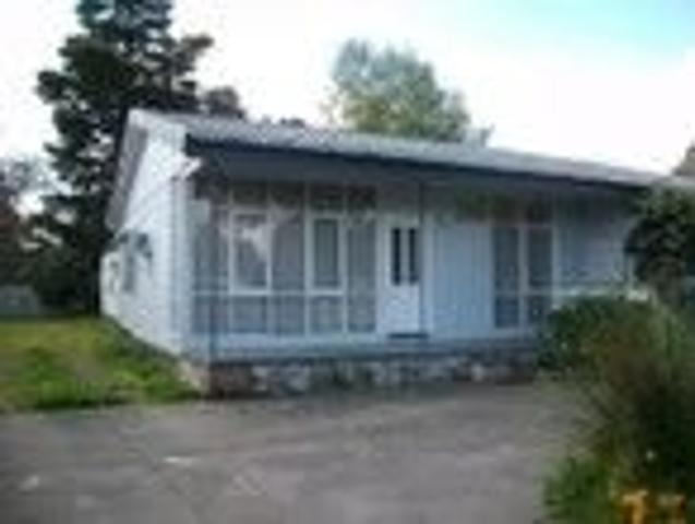 Spacious Shared Living Private Bedroom + Living Room | ALL BILLS INCLUDED | FREE WIFI | Parking