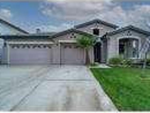 Spacious single family home for rent
