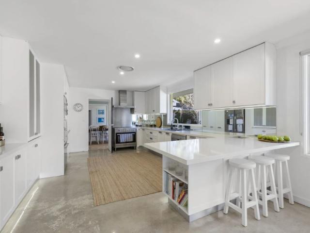 Spacious single level family home with pool & flexible living
