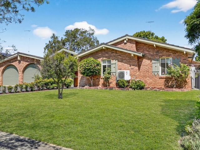 Spacious Single Level Family Home with Pool & 24m Frontage