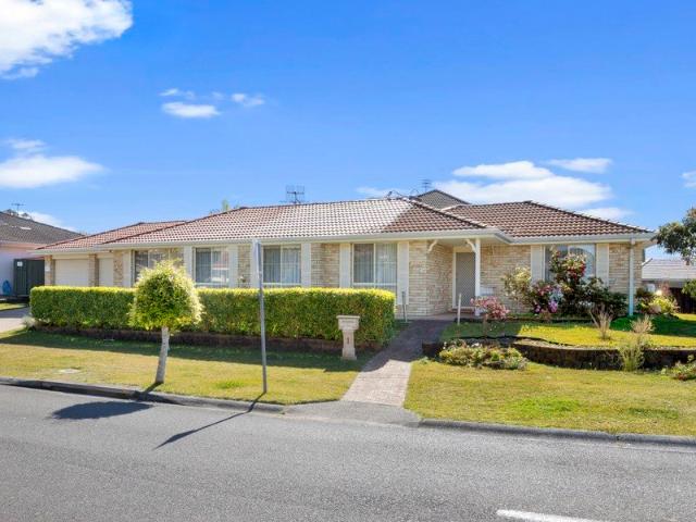 Spacious Single Level Family Living with Multiple Living Zones