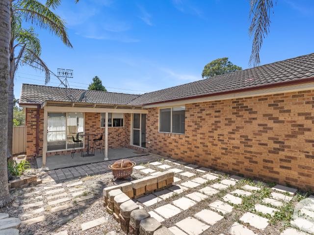 Spacious Single Level Living on a Level 800m² Block